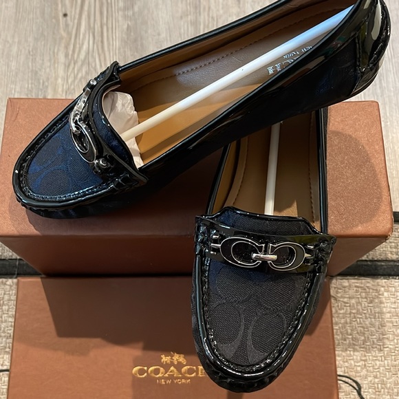 NIB Coach Fortunata Black Loafers - Picture 4 of 7